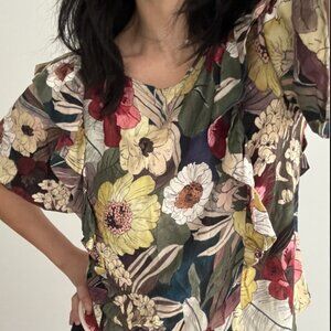 Zara Floral Flutter Sleeve Top - S